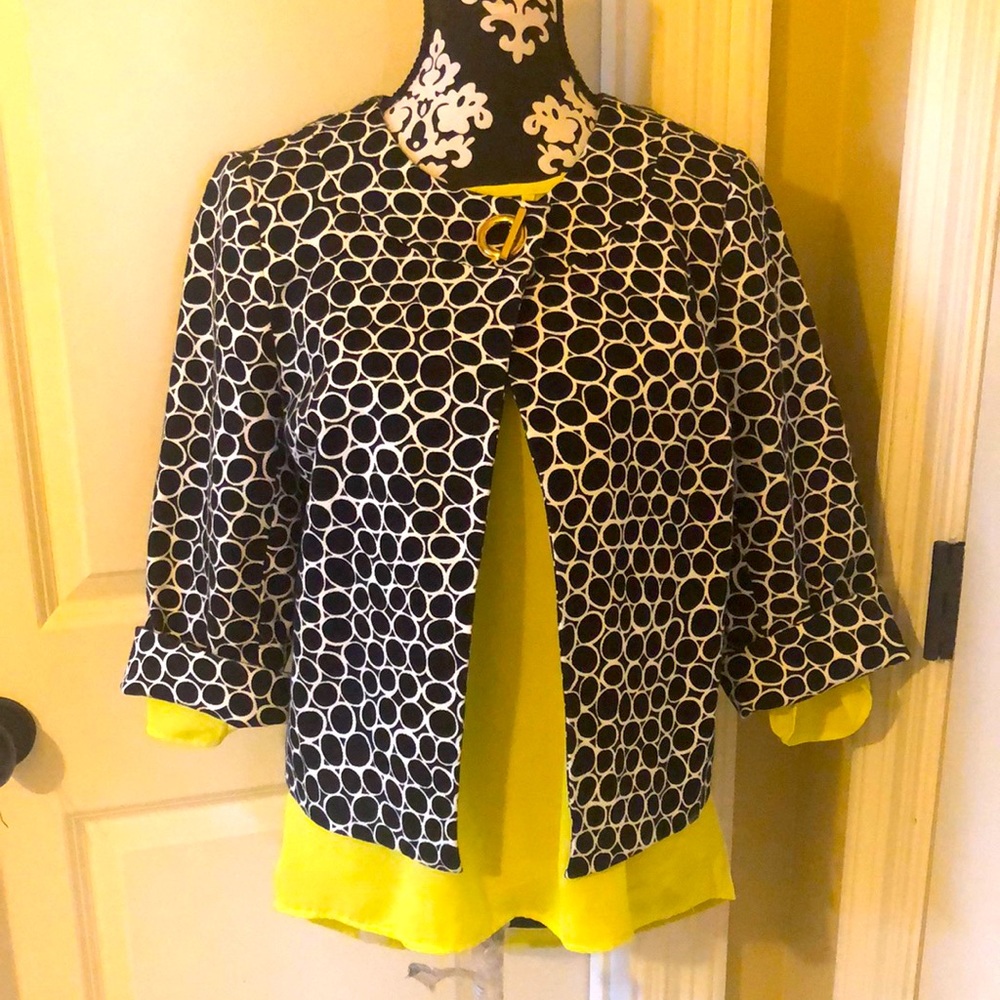 Beautiful polka dot blazer